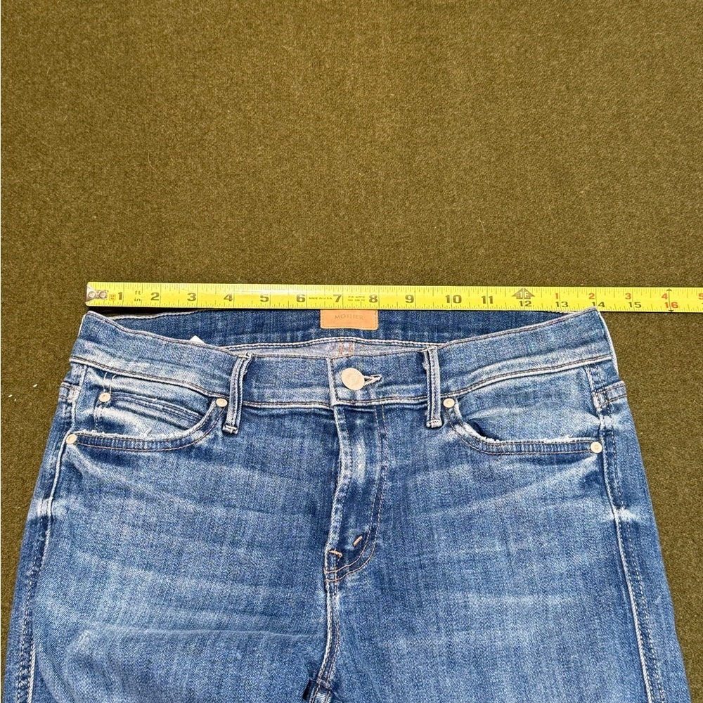 MOTHER Rascal Ankle Jeans - Picture 13 of 14